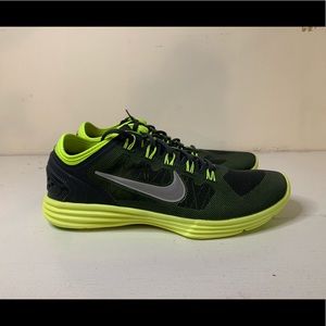 Nike Free Sneakers